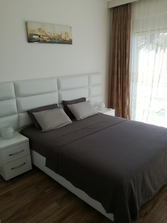דוברה וודה Apartment Victoria מראה חיצוני תמונה